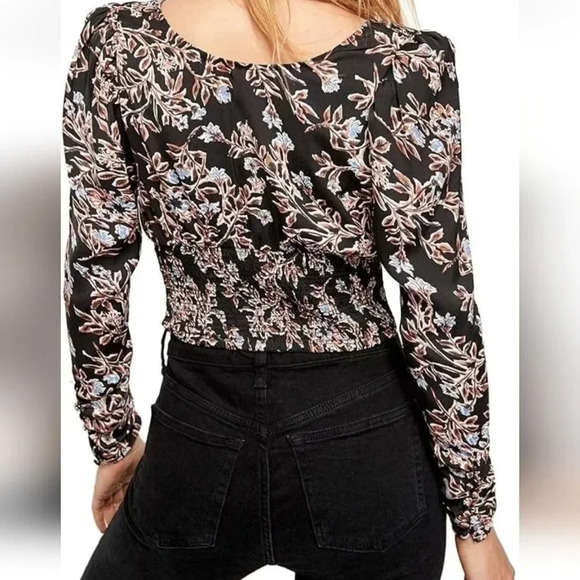 NWT || FREE PEOPLE || Santiago smocked blouse, crop, black, floral, size small - Picture 3 of 11